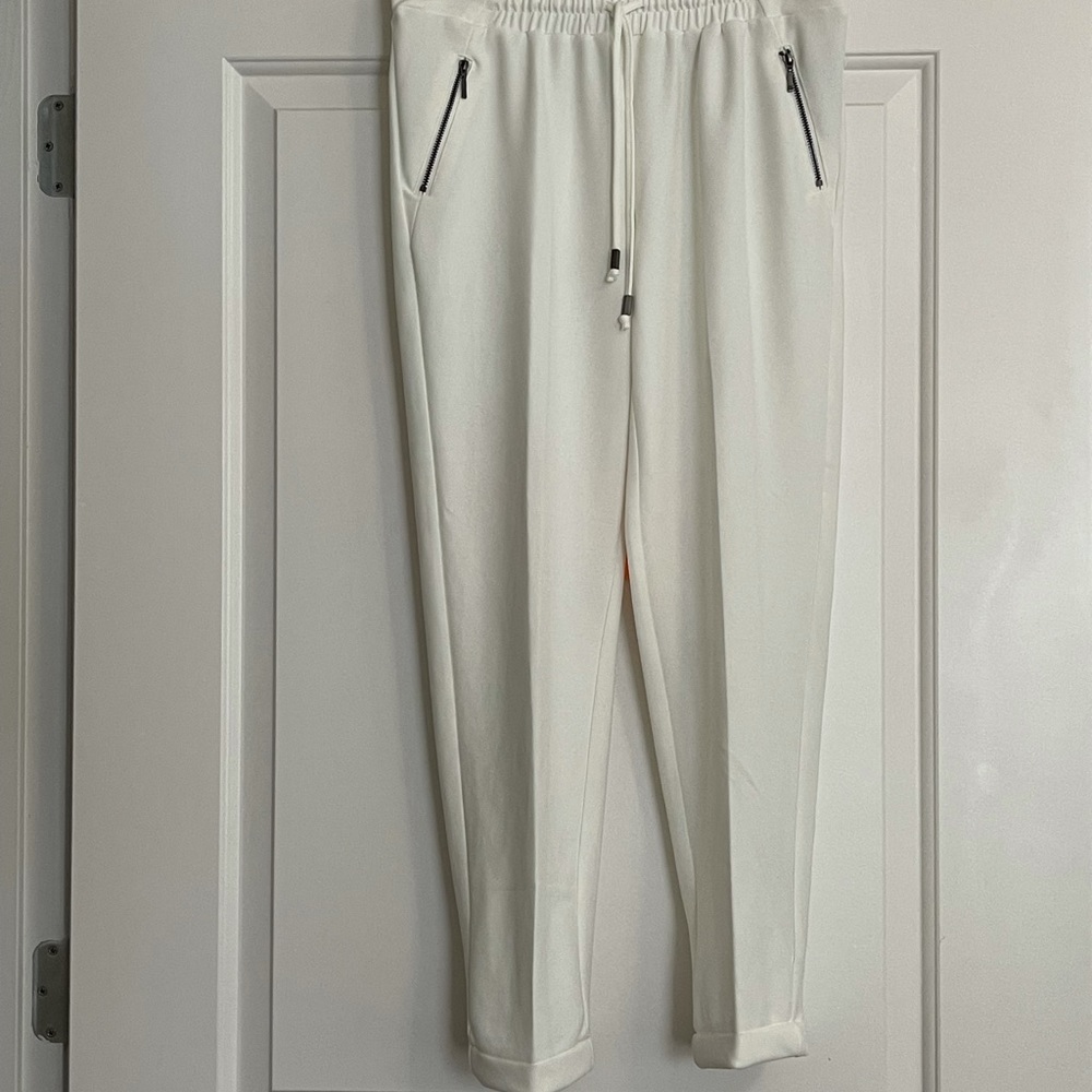 BBJ LOS ANGELES White Joggers NWOT Sz M